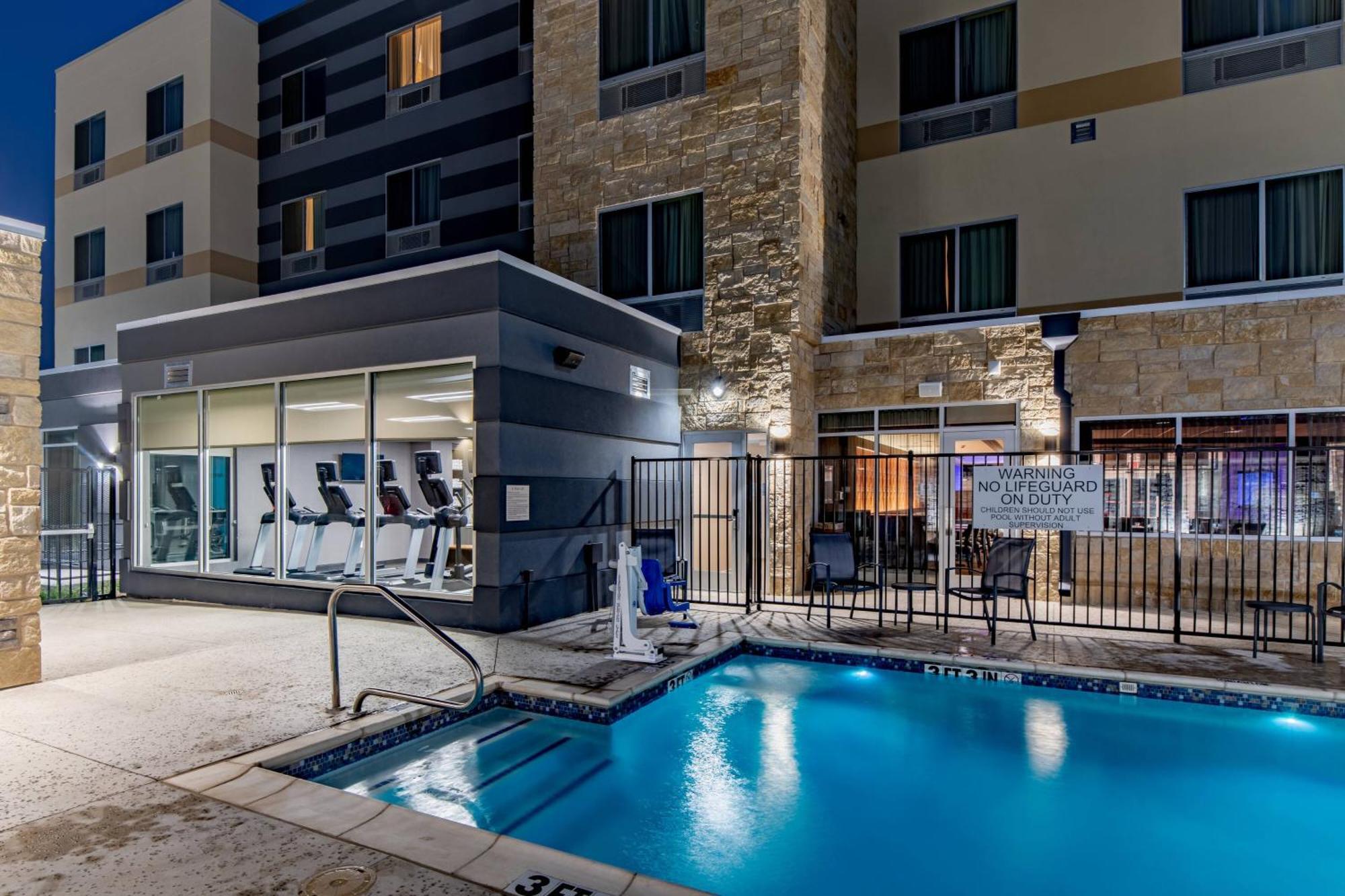 Fairfield Inn&Suites by Marriott Terrell Eksteriør bilde